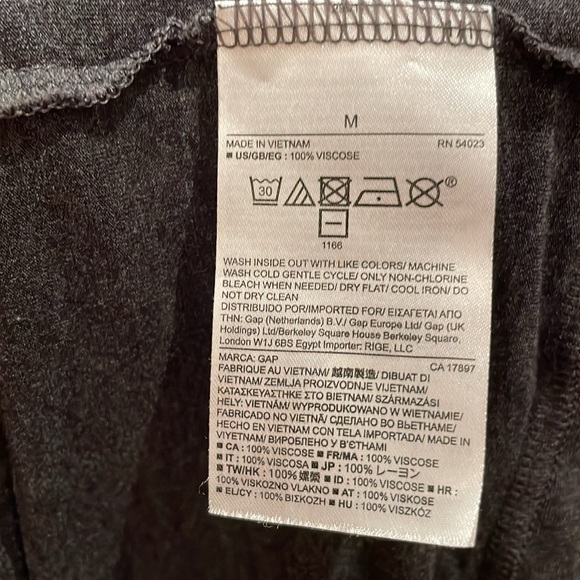 Gap Gray Tank Top - Picture 3 of 4